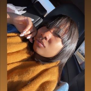 Meet your Posher, Tanishia